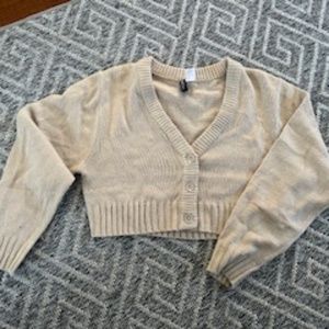 H&M perfect tan cropped cardigan sweater